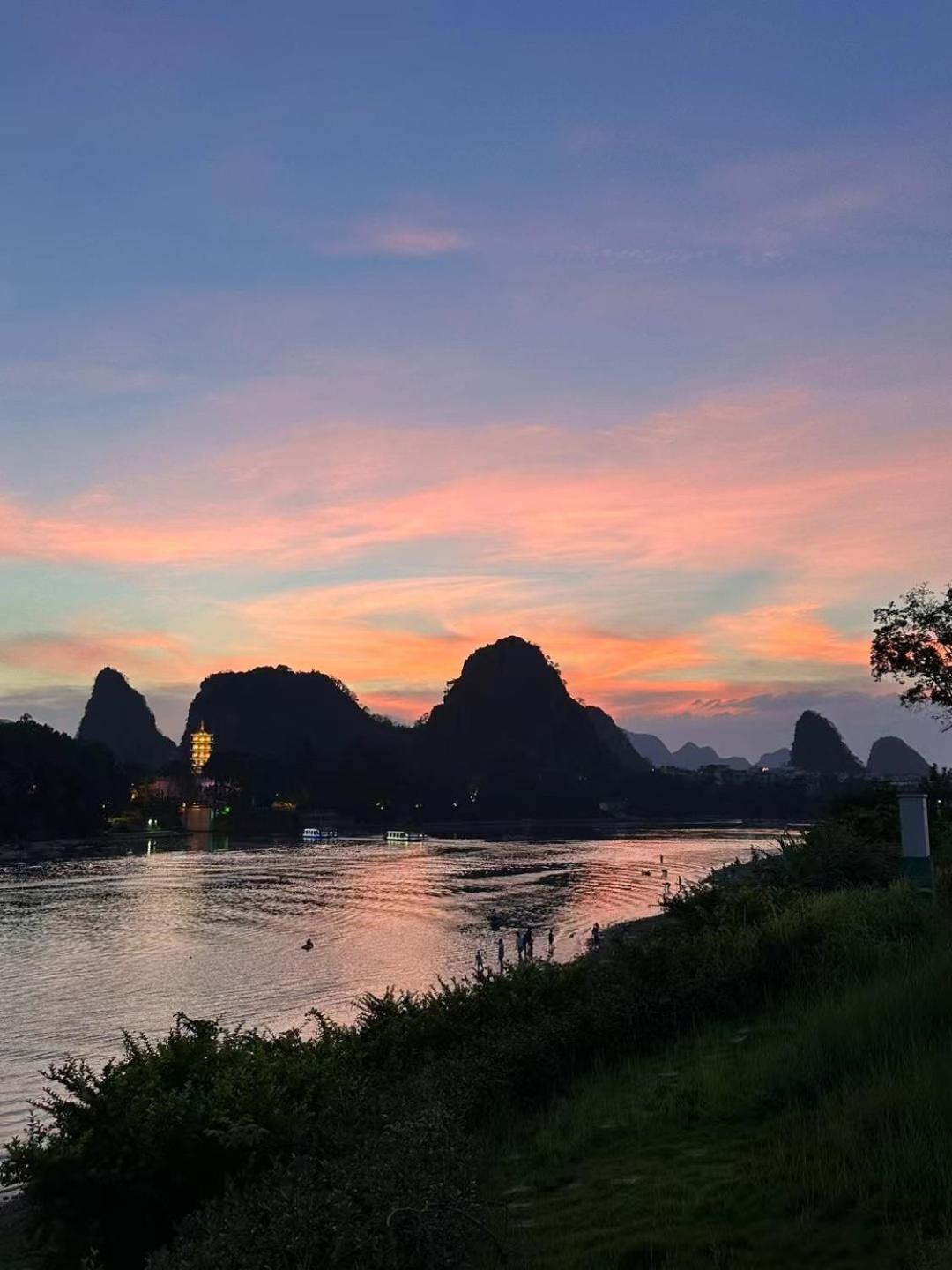 Li River Resort Villa Hotel Guilin Zewnętrze zdjęcie